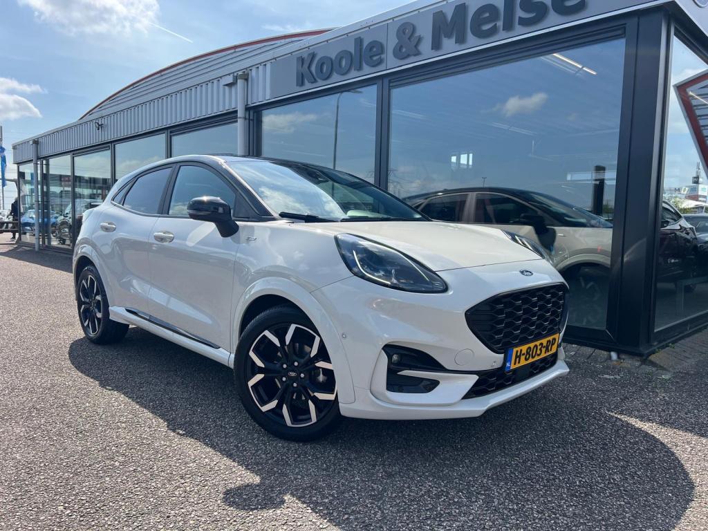 Ford Puma 1.0i ecoboost hybrid 125pk st-line x , voorruitverwarming , stuur