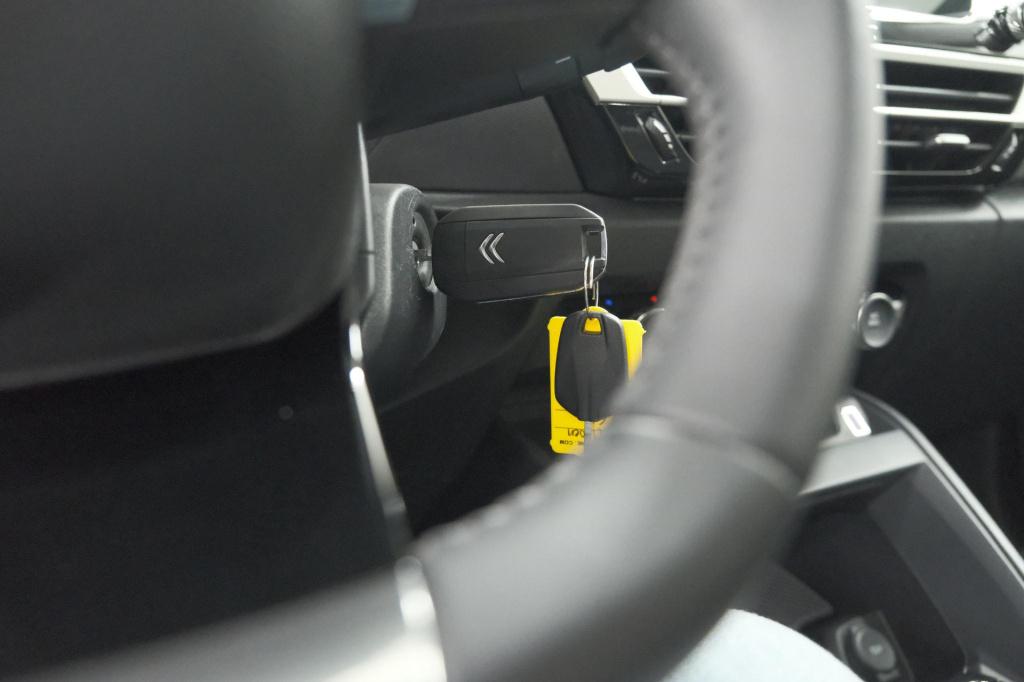 Citroen C4 puretech 130 plus | camera | apple carplay | parkeersensoren