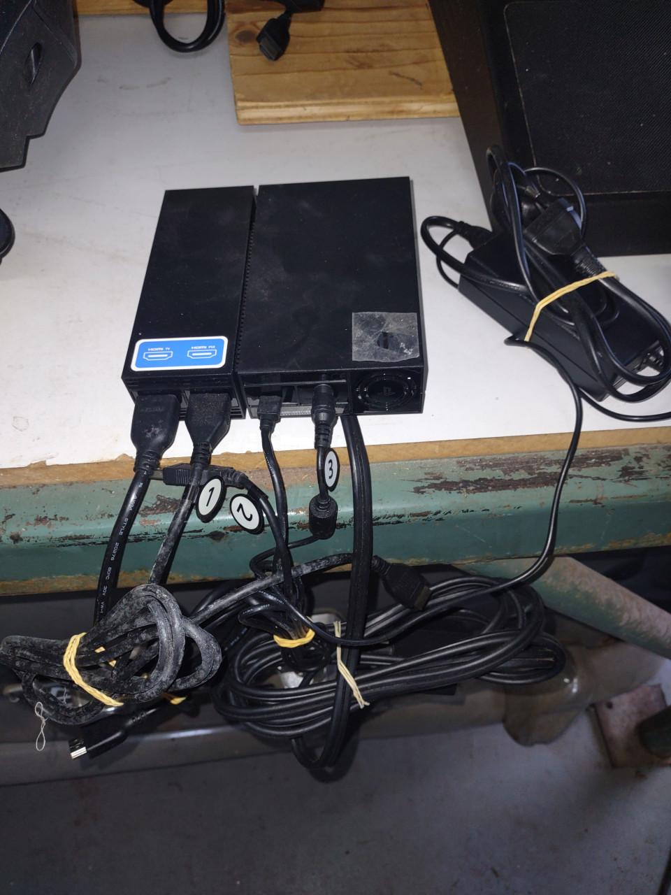 Playstation 4 pro, race stuur, pedalen, VR bril