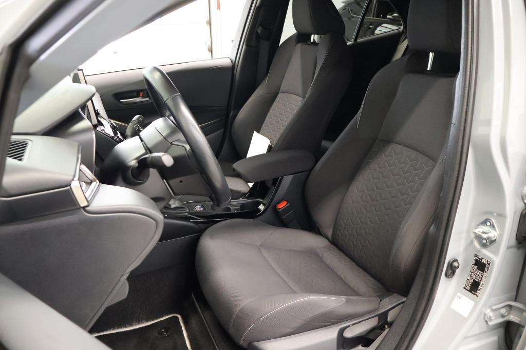 Toyota Corolla 1.8 hybrid dynamic plus | pdc | dode hoek | stoel-en stuurve