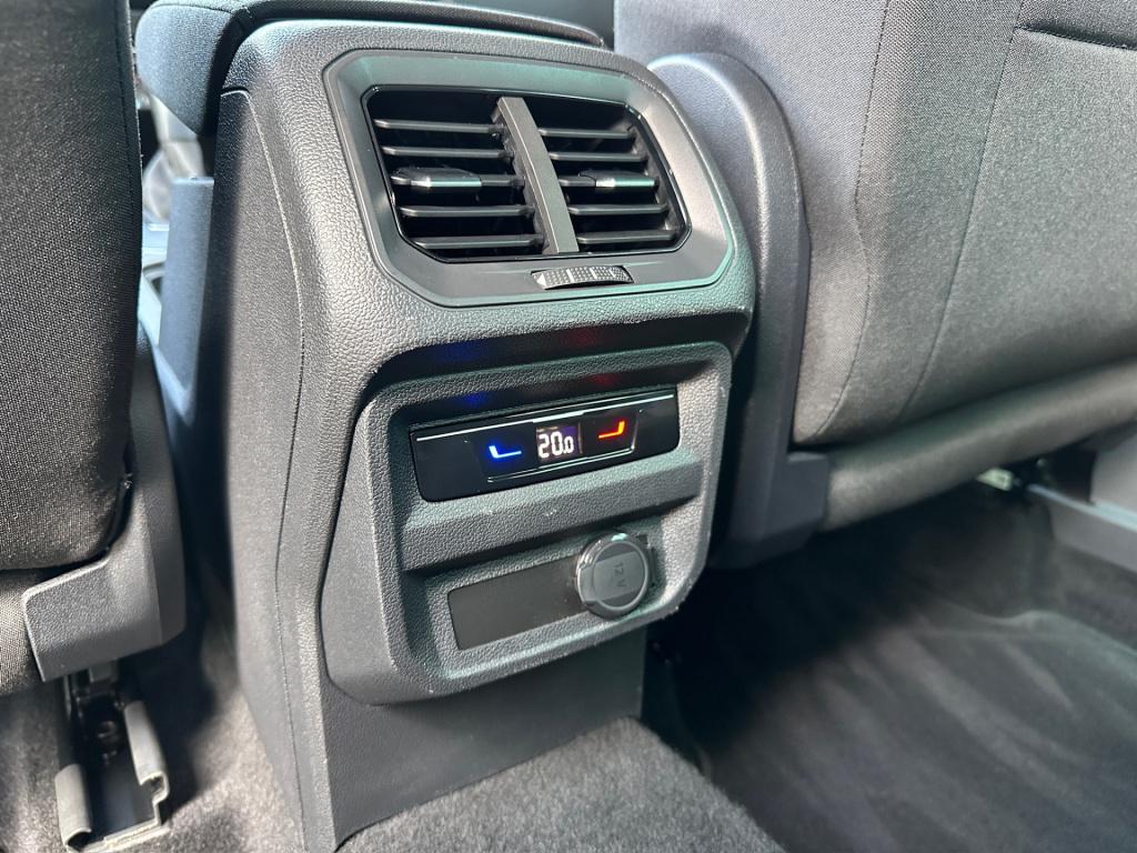 Volkswagen Tiguan 1.5 tsi 150pk dsg life | camera | trekhaak | navi | carpl