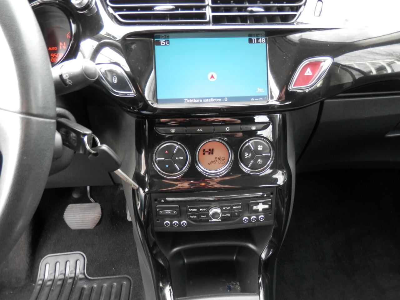 Auto Garant Biedt Aan: Citroen C3 1.2 VTi Airdream AUTOMAAT