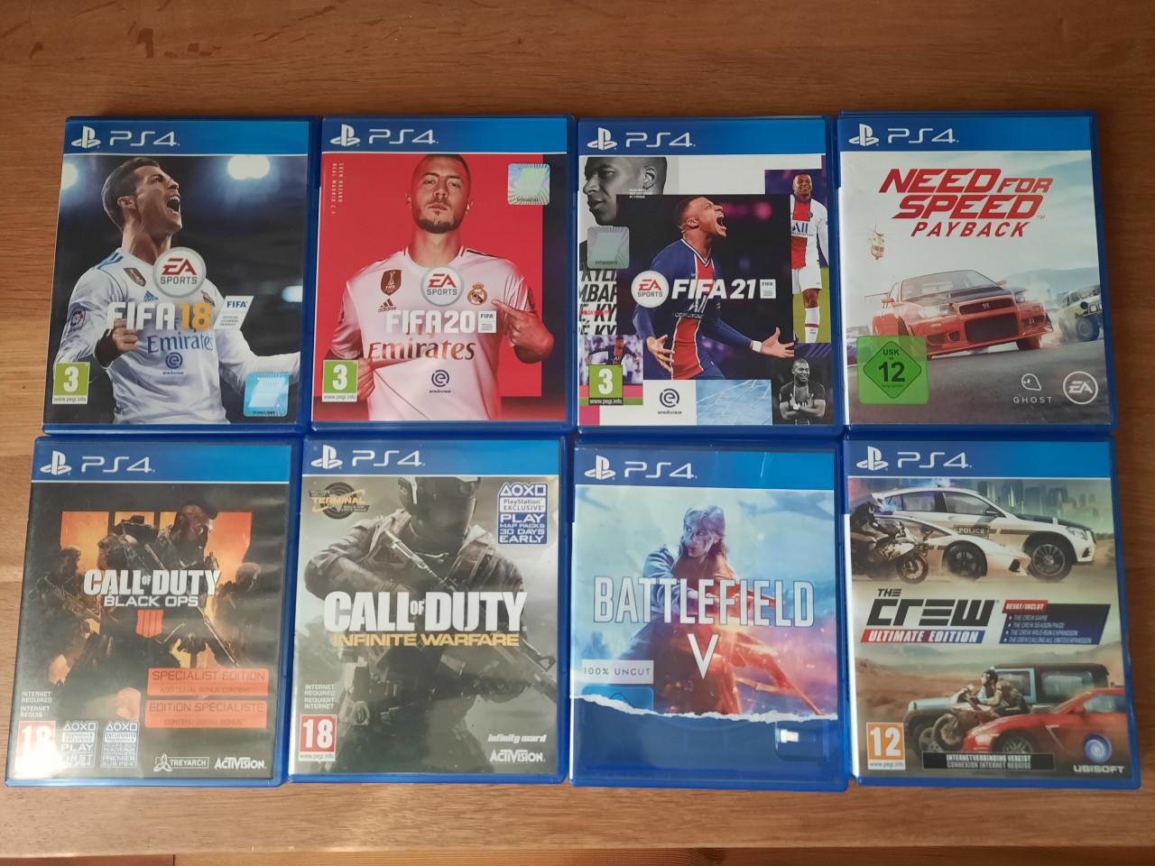 PS4 1TB met 9 games