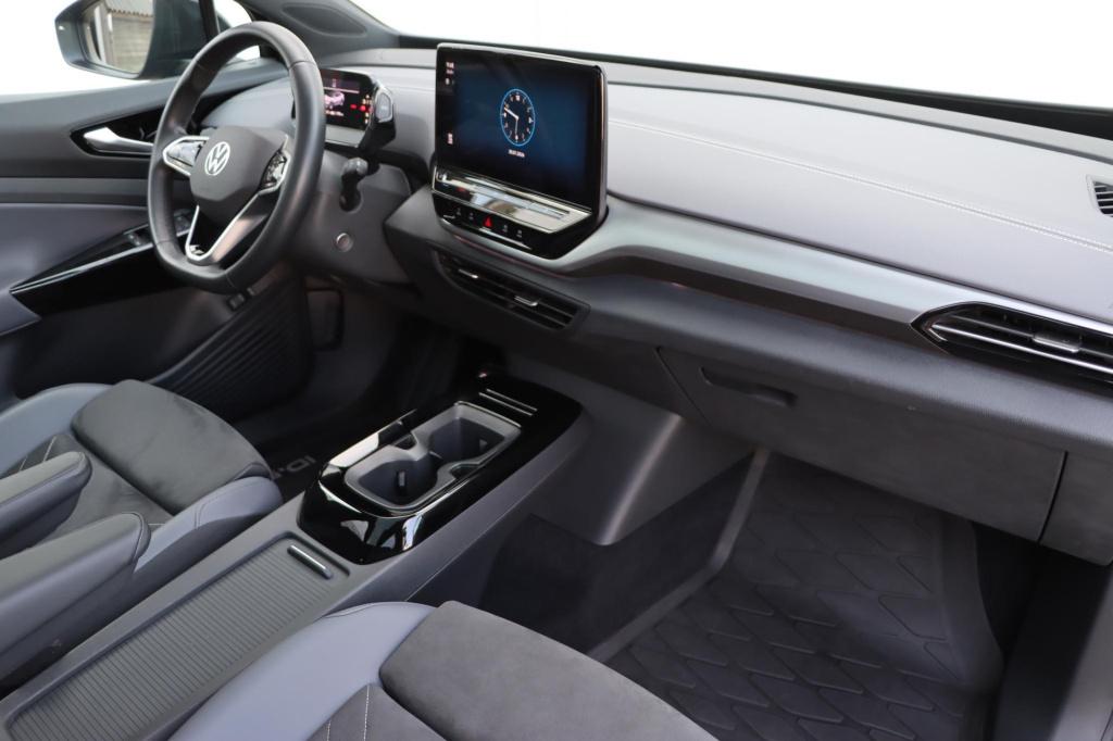 Volkswagen Id.5 pro 77 kwh 204pk | soh 97,8% |