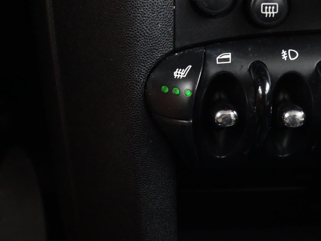 Mini 3-deurs 1.6 cooper chili british racing green | leder | bluetooth
