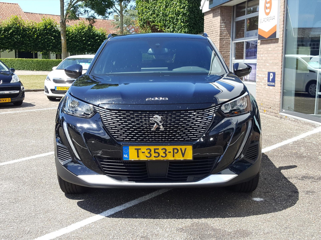 Peugeot 2008 1.2 puretech 100pk allure pack navi | bluetooth | applecarplay