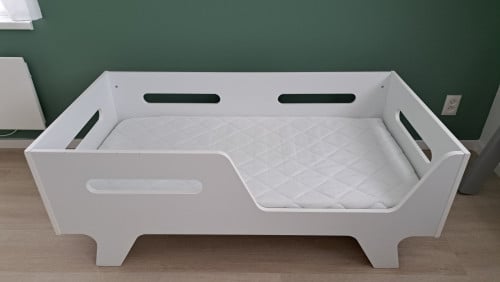 Peuterbed Petit Amelie wit Colombe incl matras+dekbed