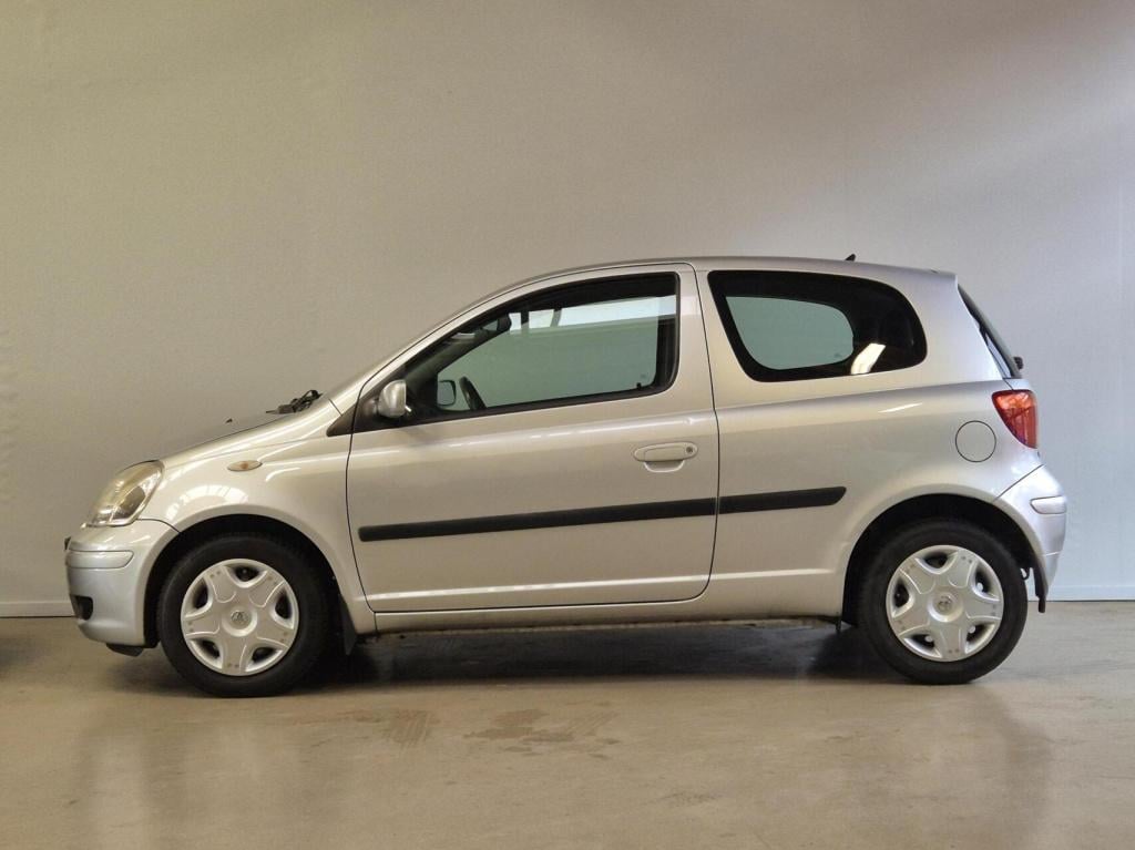 Toyota Yaris 1.3 vvt-i s-line