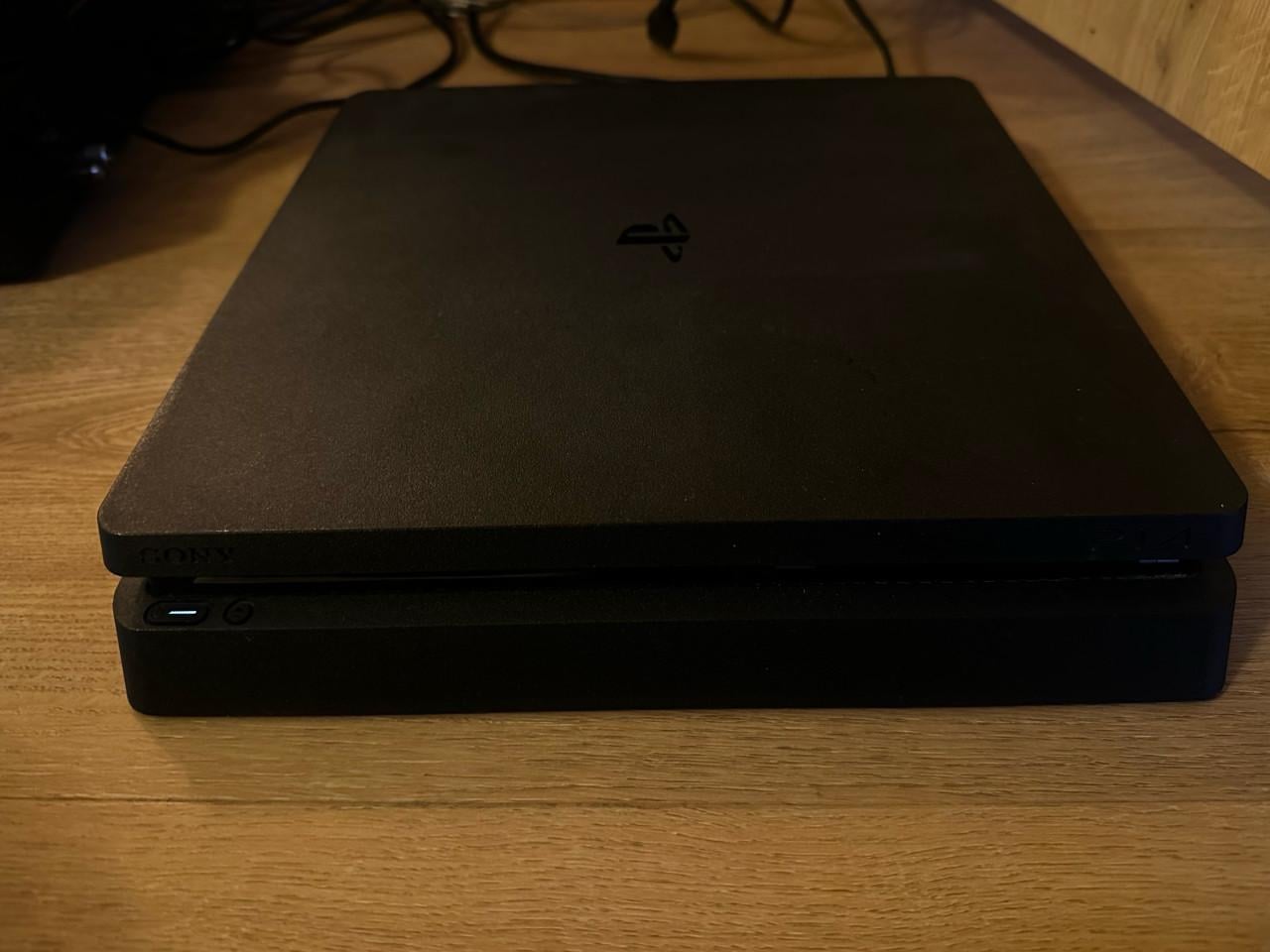 Ps4 Slim