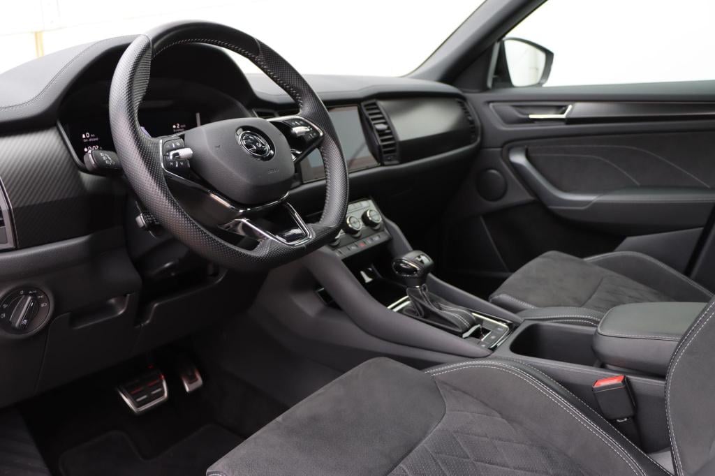 Skoda Kodiaq 1.5 tsi sportline business | memory seats | stoelverwarming vo