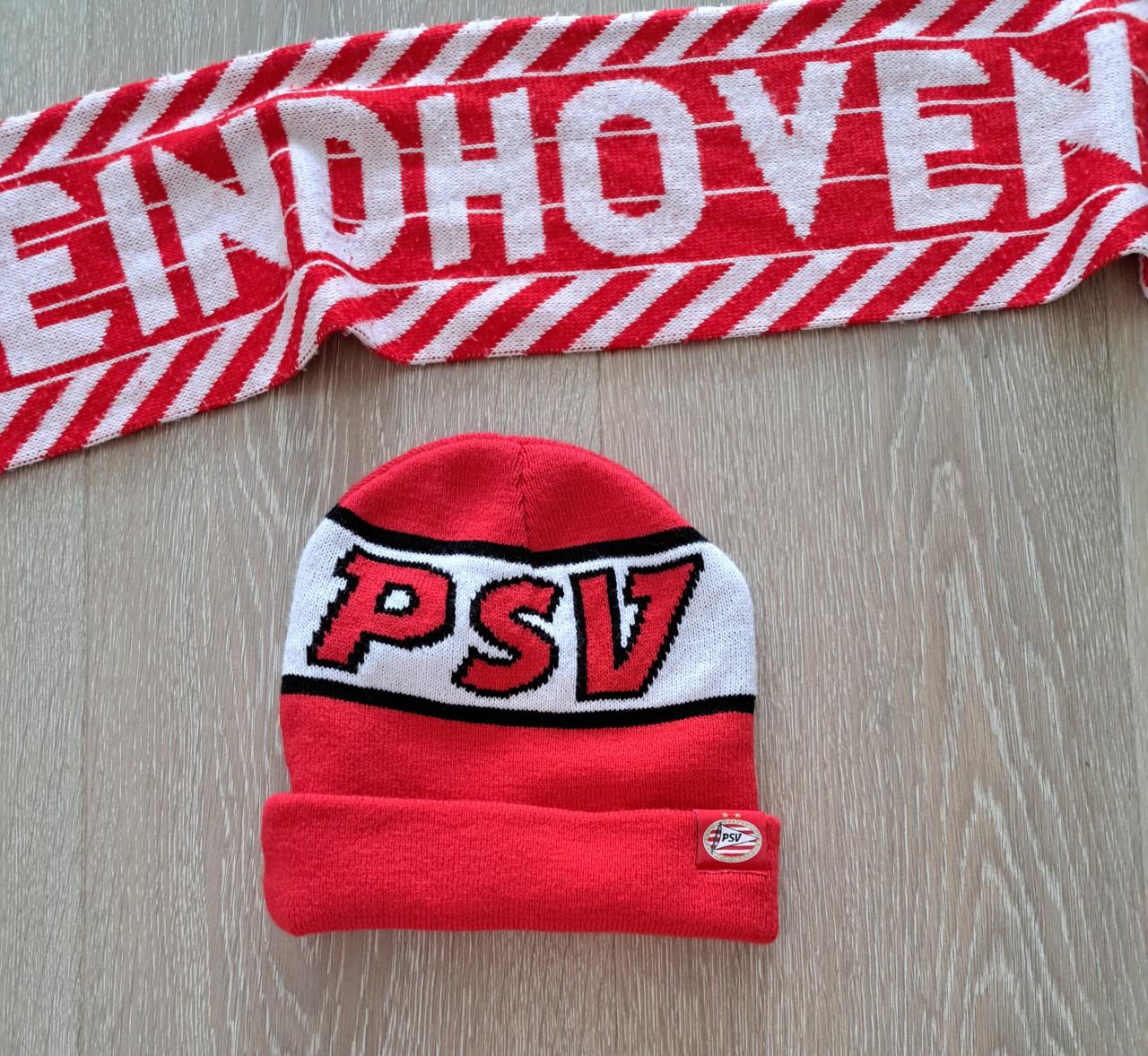 PSV muts en sjaal