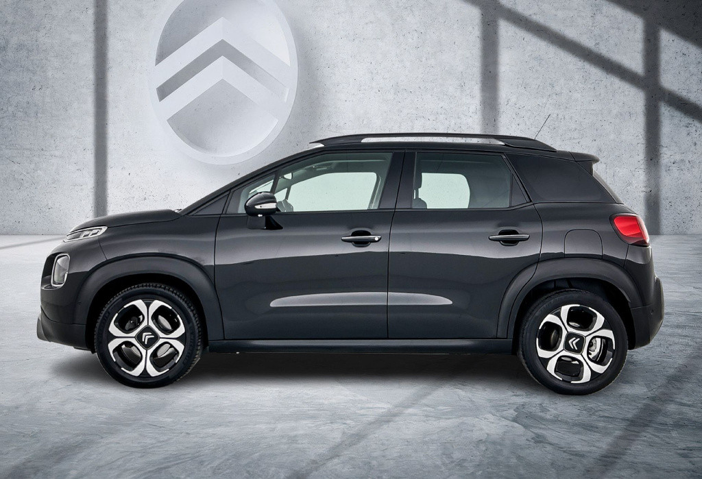 Citroen C3 Aircross 110pk shine | rijklaar | rijklaar | camera | apple carp