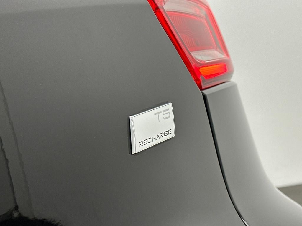 Volvo XC40 t5 262pk recharge ultimate dark| full options !! facelift