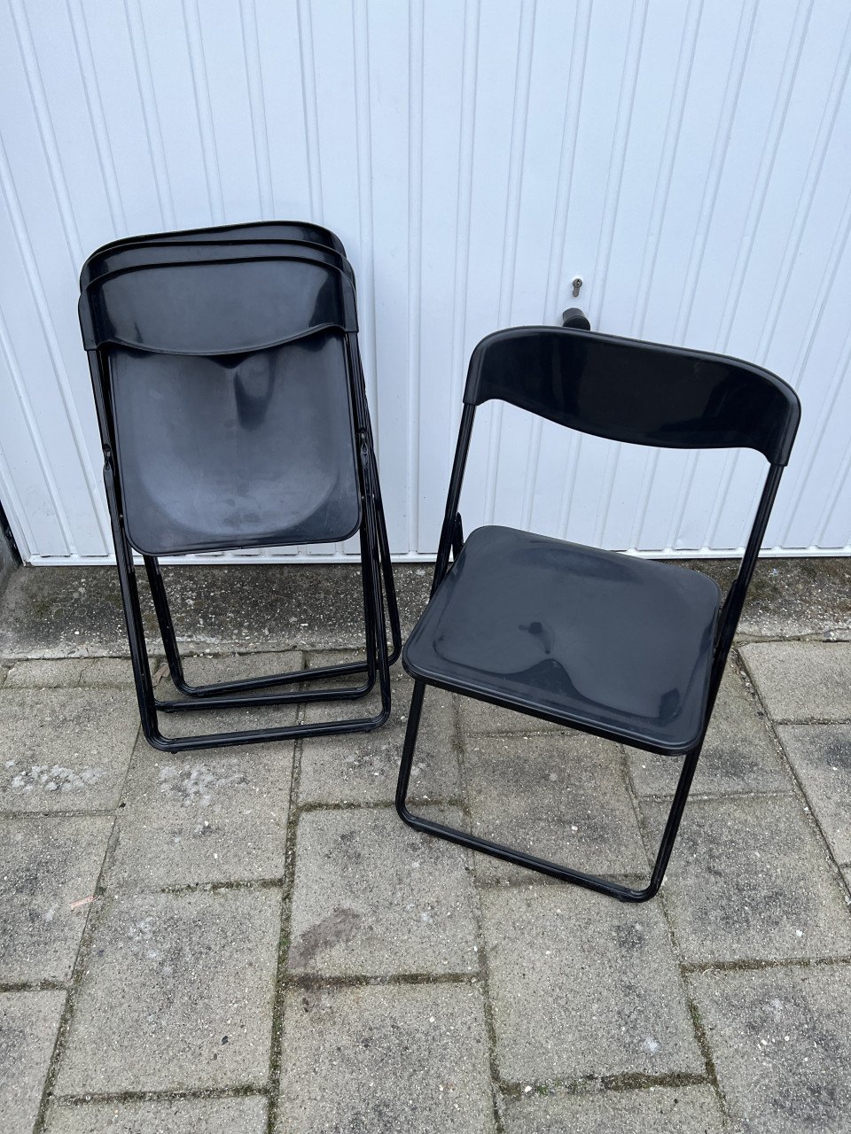 4 stuks Klapstoel ontworpen door designer Niels Gammelgaard