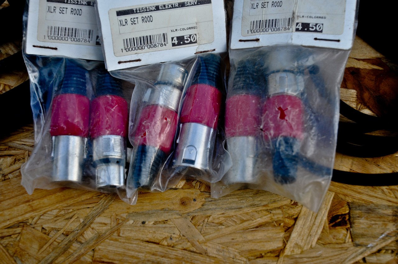 Lange XLR kabels 2stuks + 3 sets XRL connectors