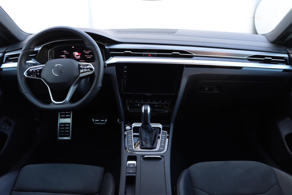 Volkswagen Arteon 1.4 tsi ehybrid r-line business + 218pk dsg6