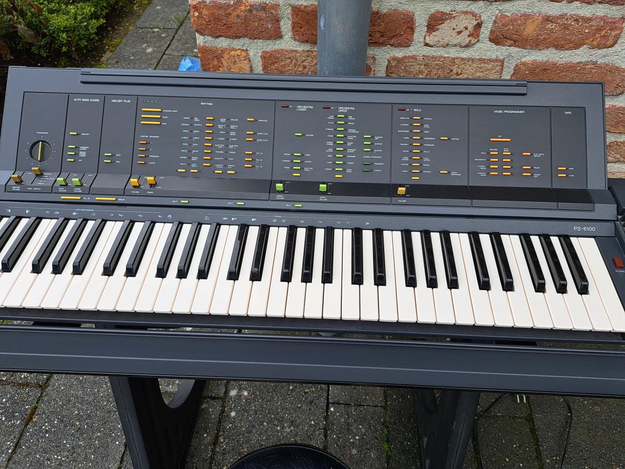 Yamaha Keyboard PS-6100