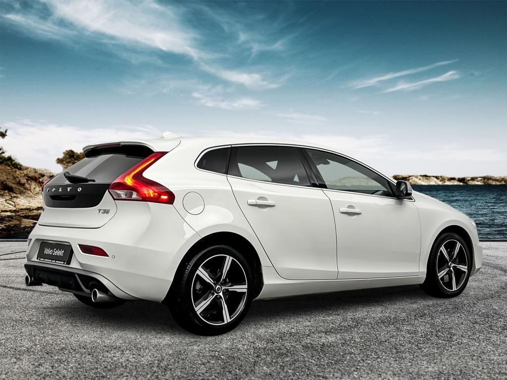 Volvo V40 t3 153pk aut6 polar+ sport| pano| camera| h&k sound| dab+