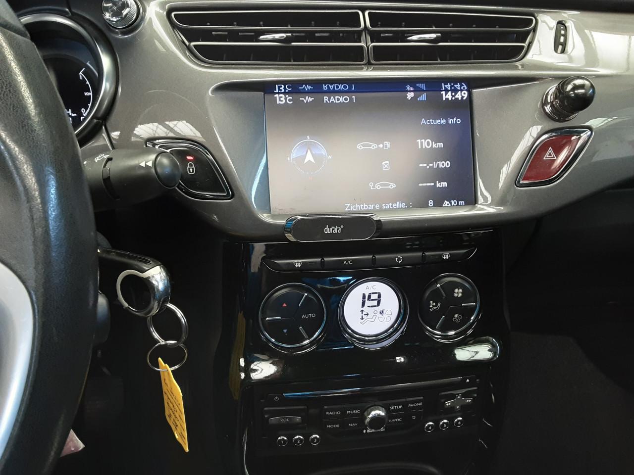 Citroen DS3 Cabrio 1.6 VTi So Chic