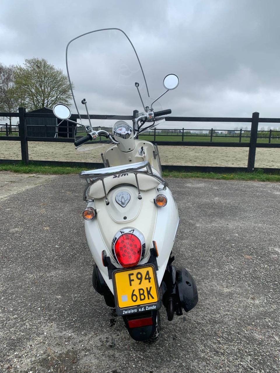 Bromscooter Sym Mio 50