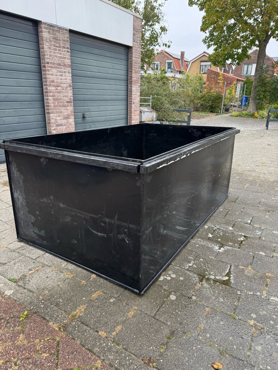 HDPE vijverbak incl bijbehorende vijverranden