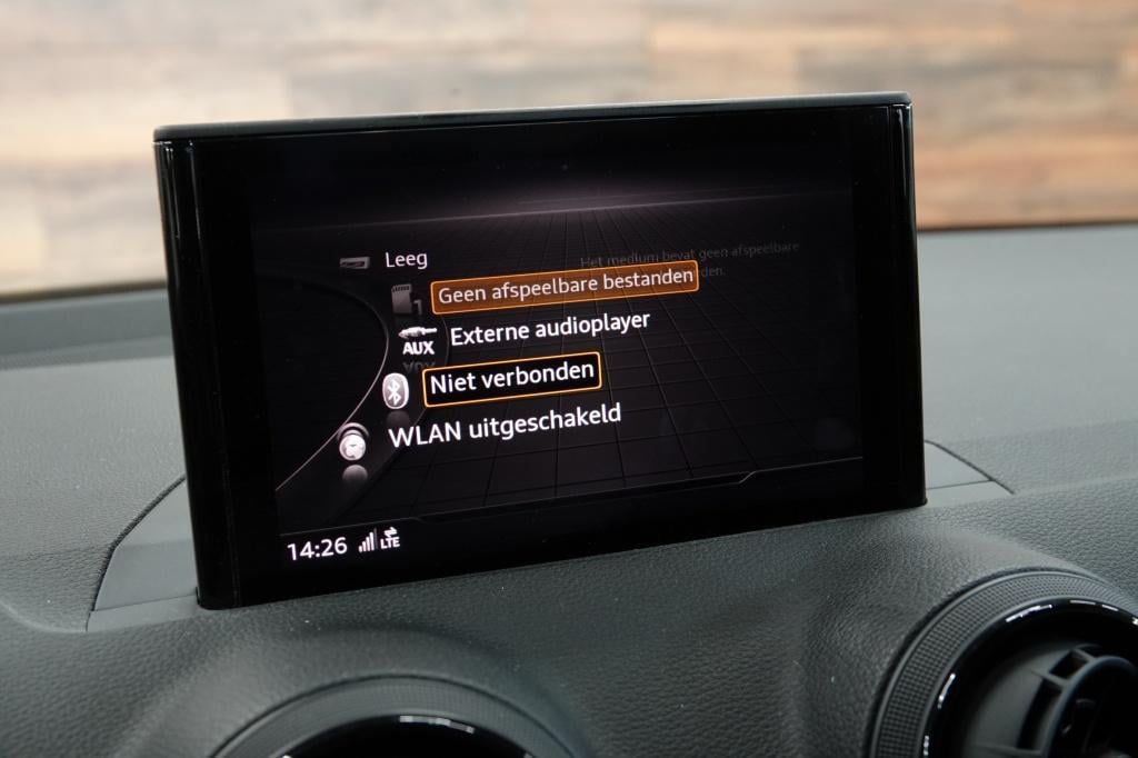 Audi Q2 1.4 tfsi | acc | pdc | stoelverw. |