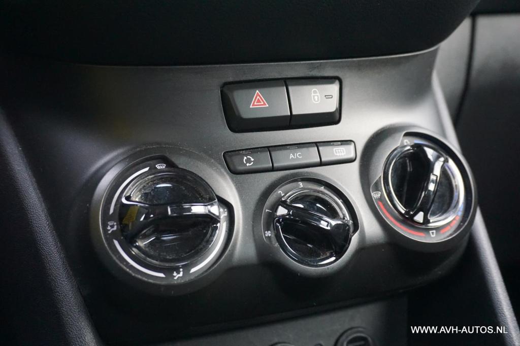 Peugeot 208 1.2 vti urban soul