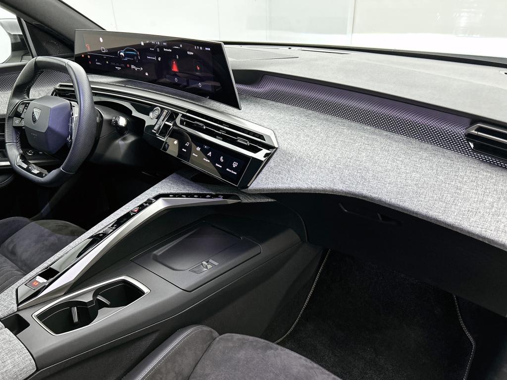 Peugeot 3008 hybrid 145 pk automaat gt | elektrische acherklep | adaptive c