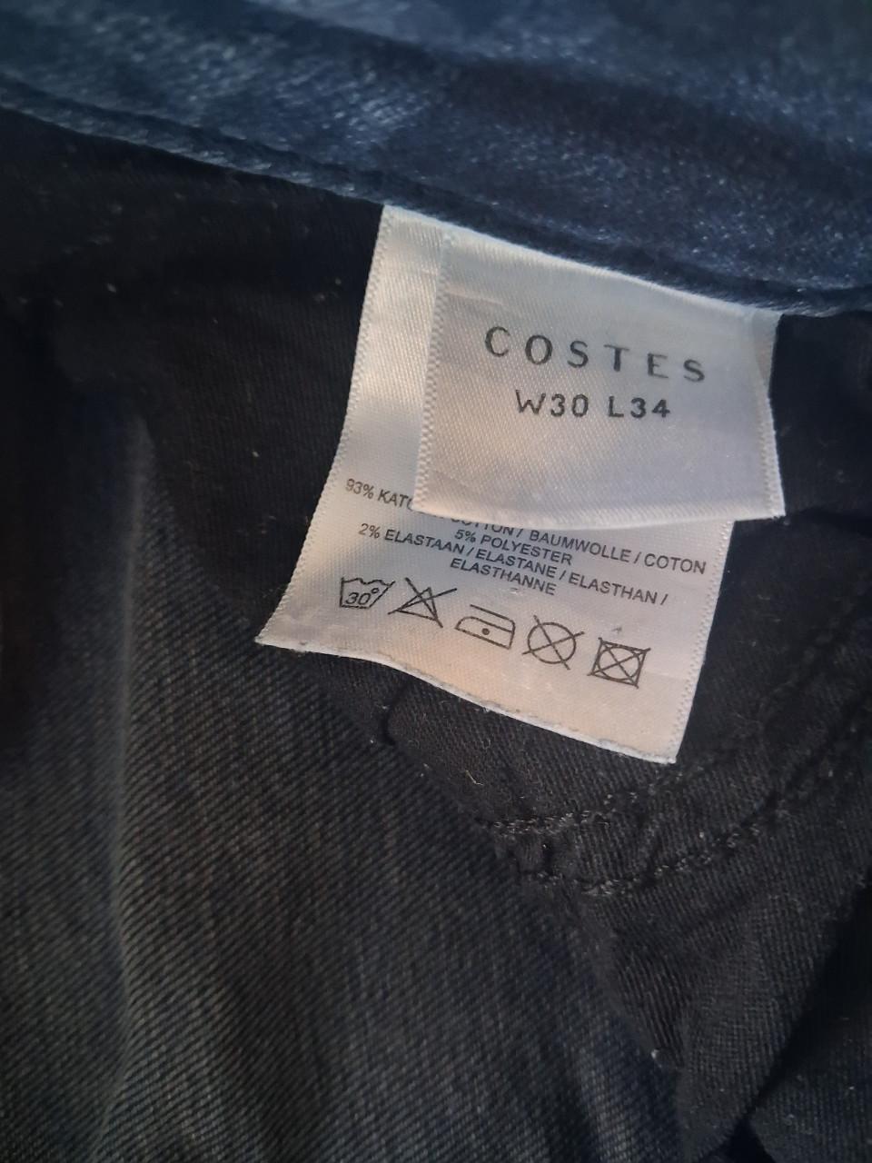 2 spijkerbroeken, Costes, flaire. maat 30/34