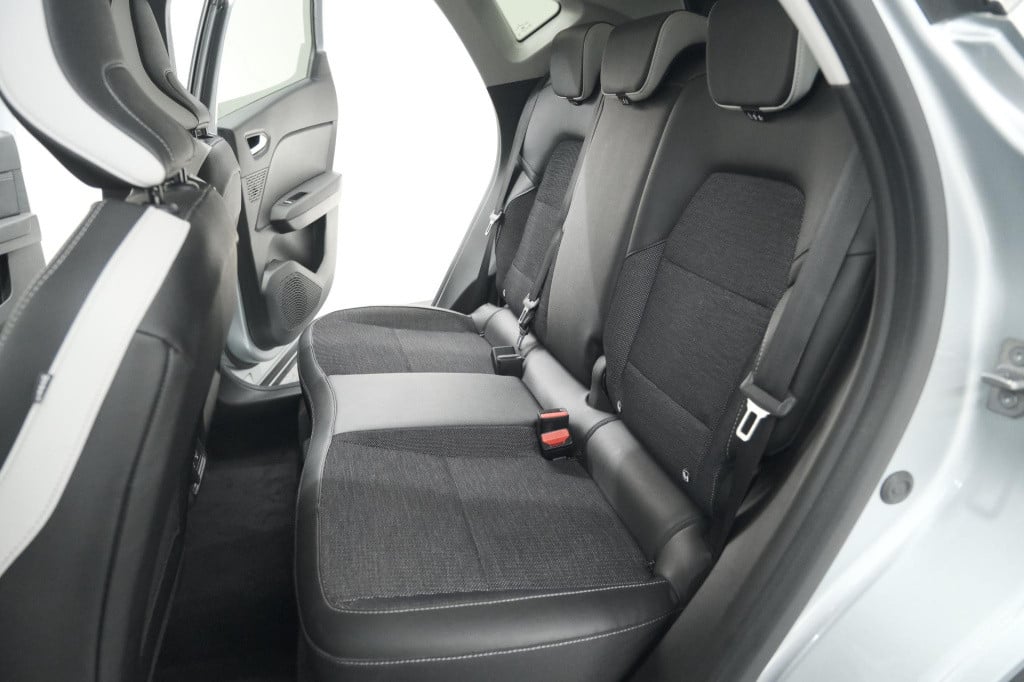 Renault Captur mild hybrid 140 edc techno | camera | navigatie | apple carp