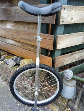 Eenwieler fiets