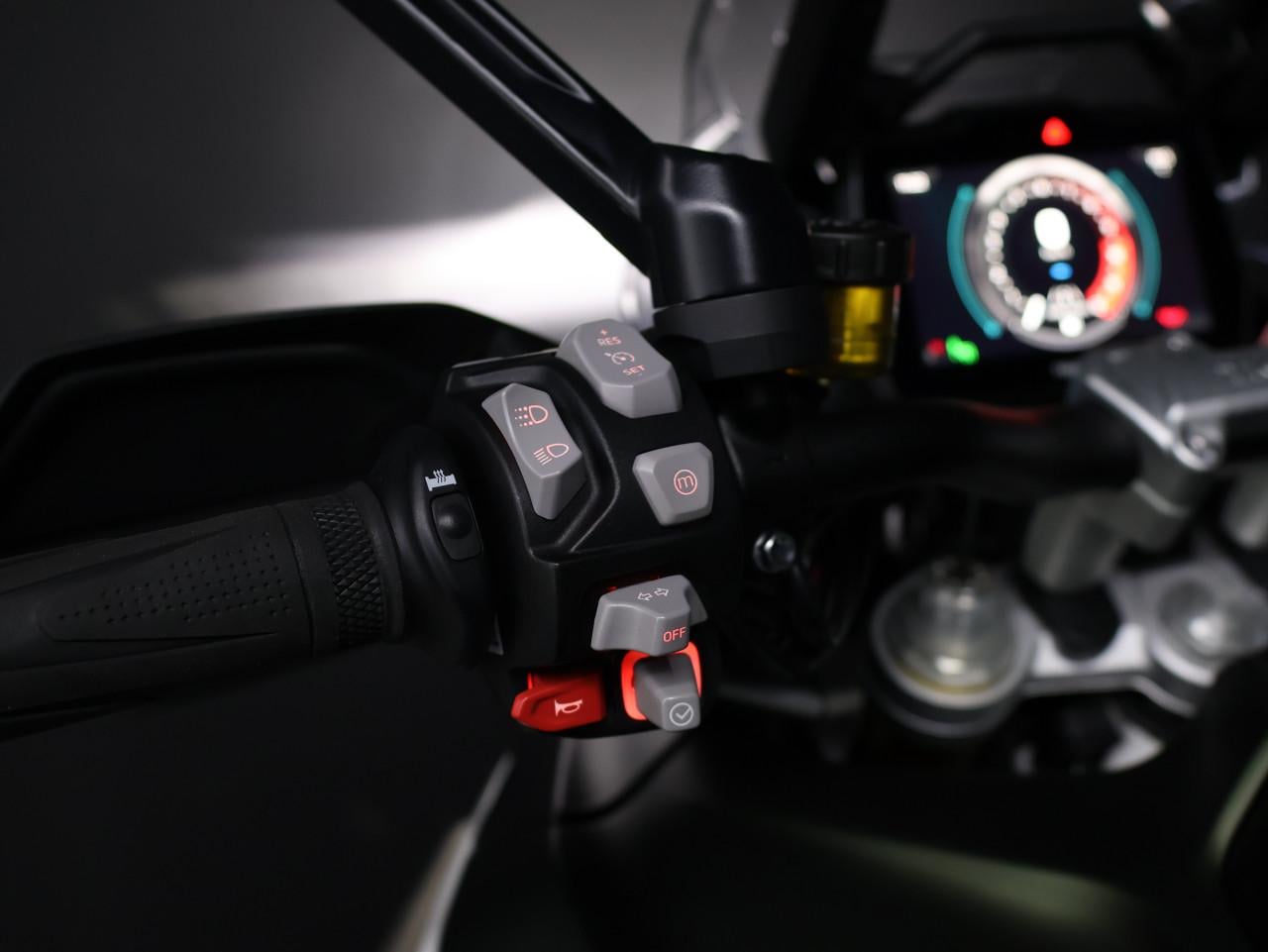 TIGER 1200 RALLY EXPLORER