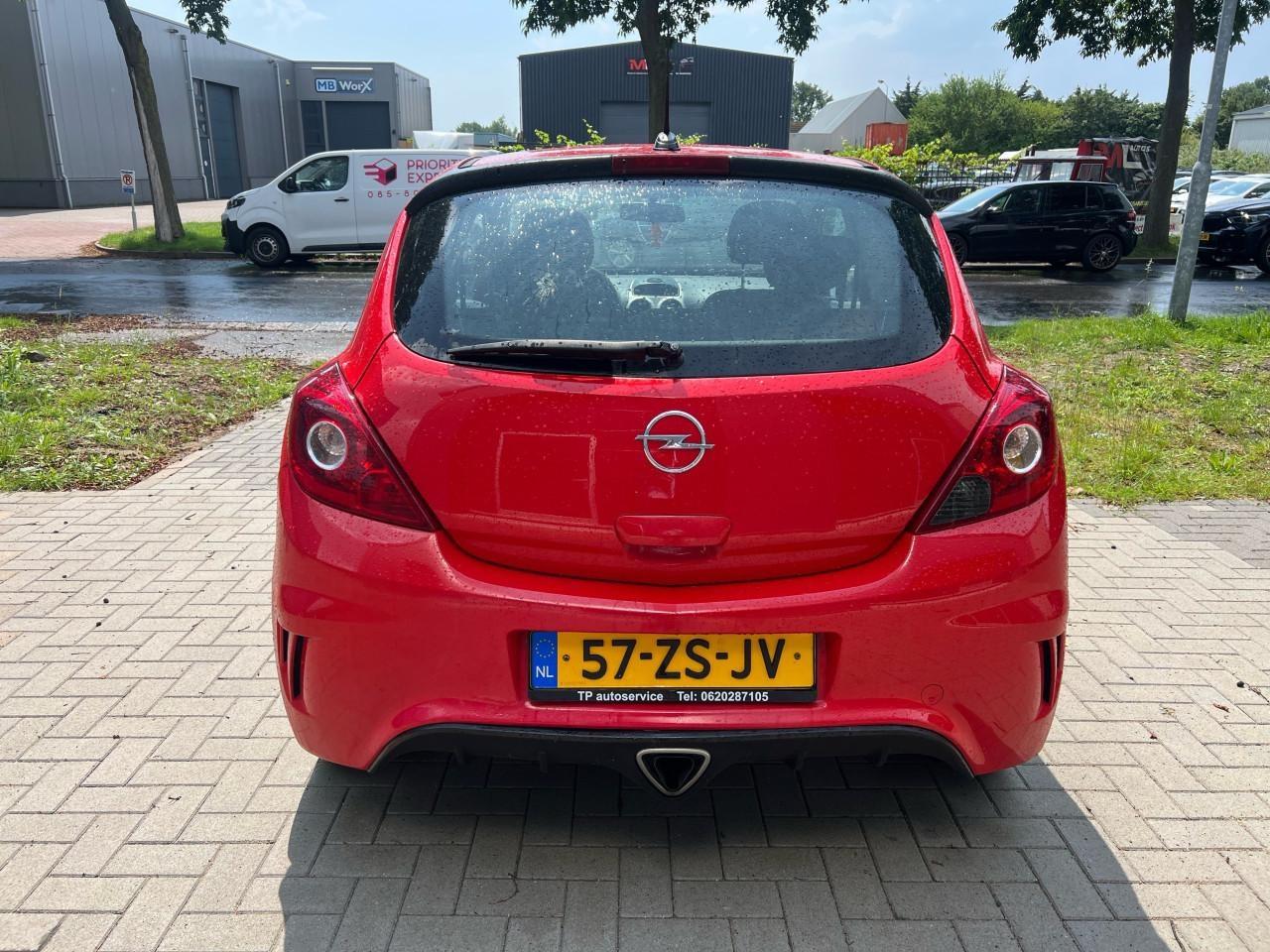Opel Corsa 1.4-16V Enjoy Airco/Cruise