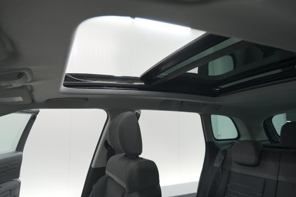 Citroen C3 Aircross puretech 110 eat6 shine | trekhaak | panoramadak | head