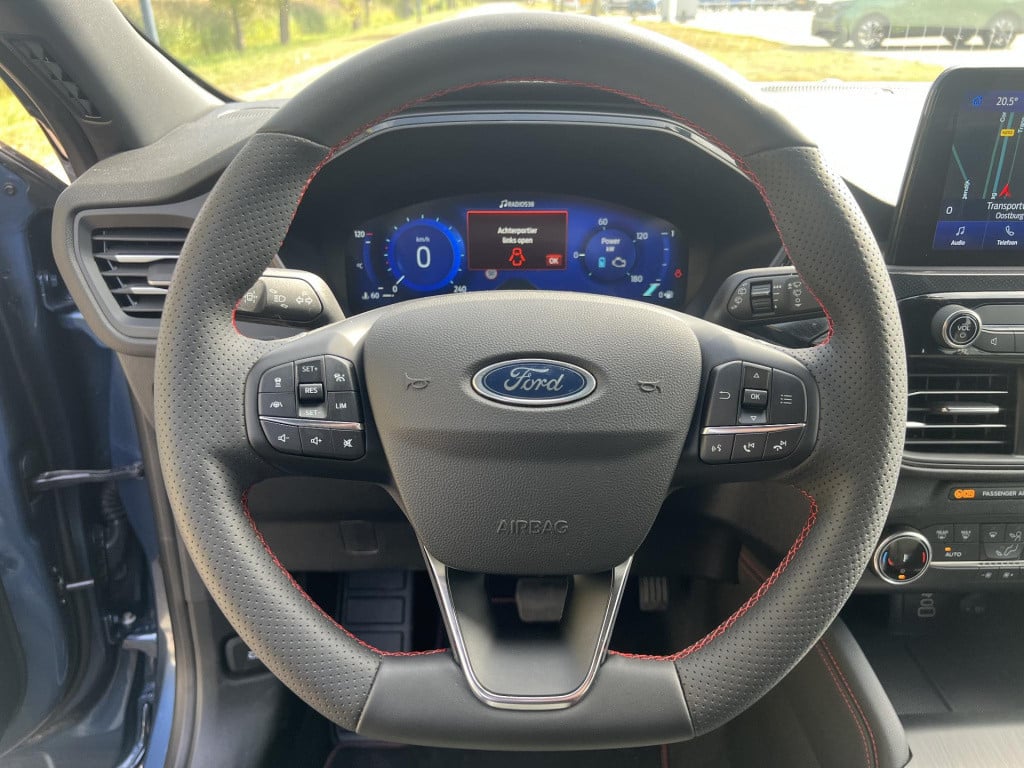 Ford Kuga 2.5 phev st-line x