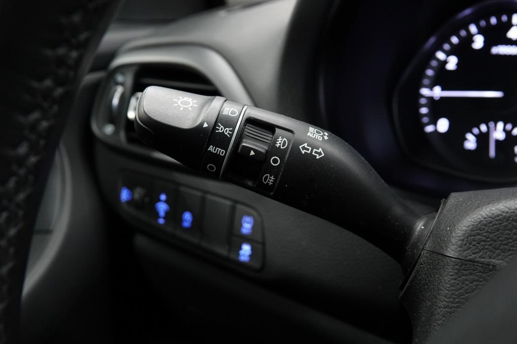 Hyundai I 30 1.0 t-gdi mhev | camera | cruise | carplay | pdc |