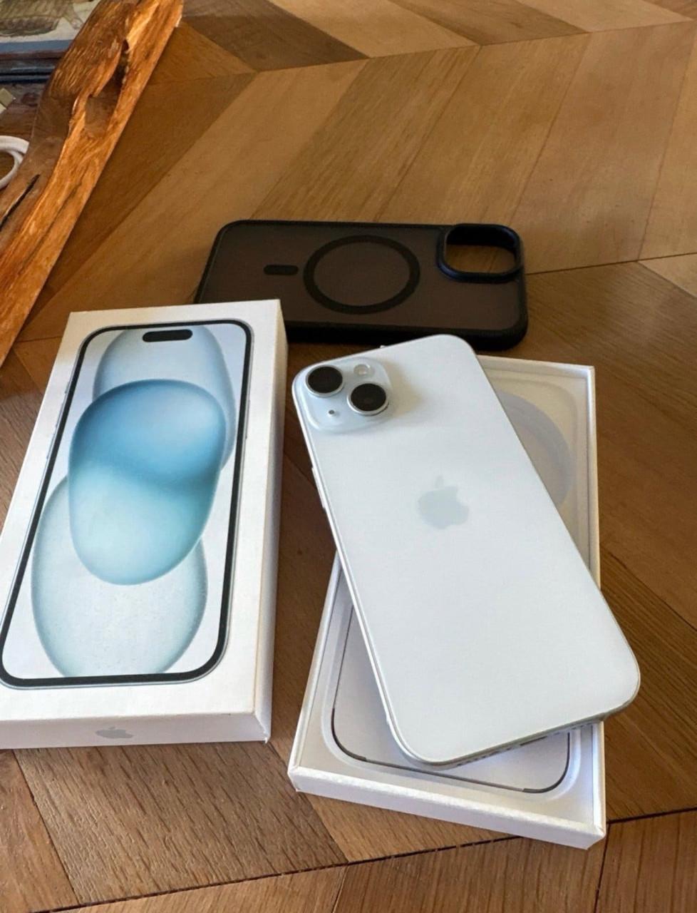 IPhone 15 256GB | Als nieuw