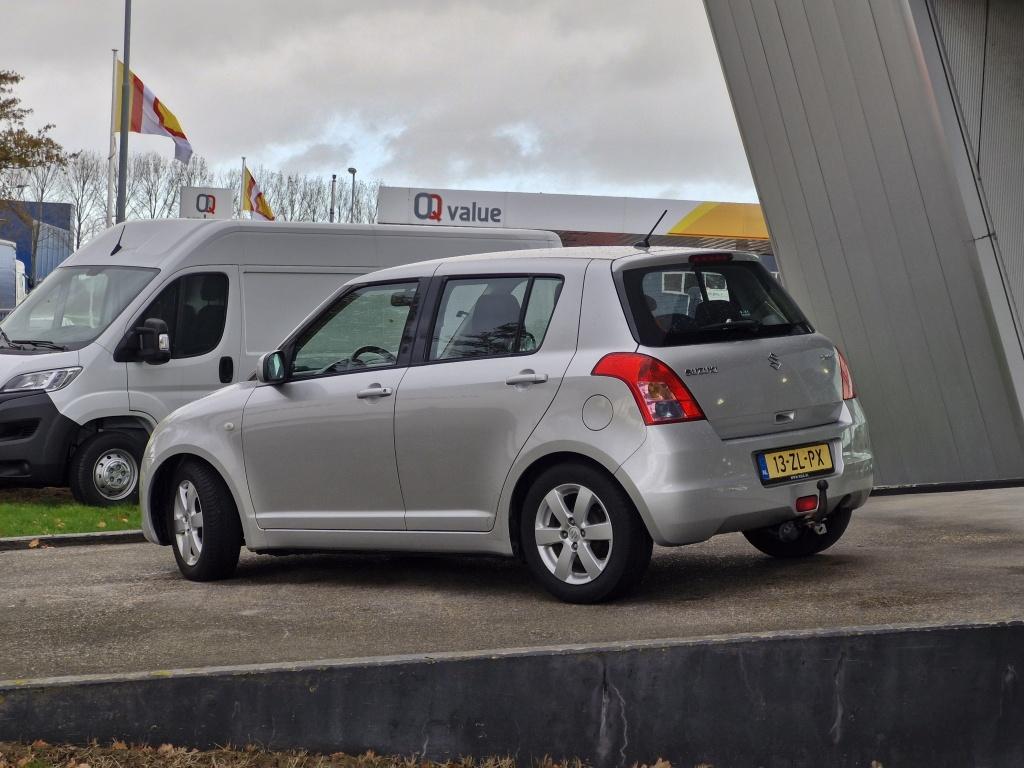 Suzuki Swift 1.3 shogun 5 deurs
