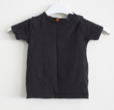 Zwart tshirt maat 68