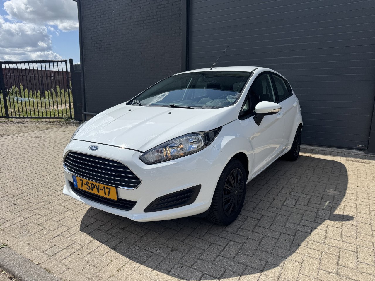 Ford Fiësta 1.0 48KW Style 5DRS 2013 Wit Airco Apk Nap