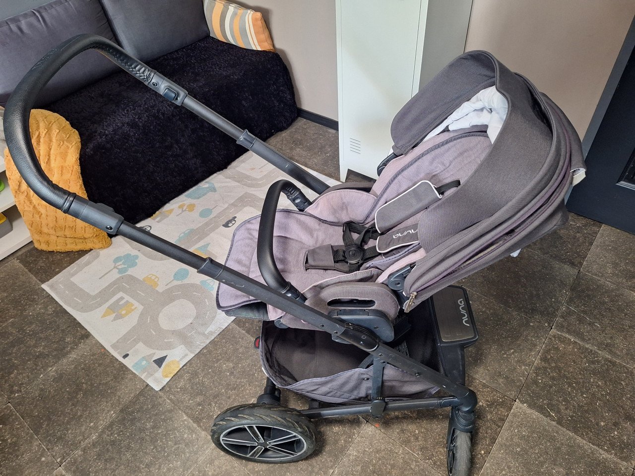 Nuna kinderwagen + maxi cosi antracietgrijs