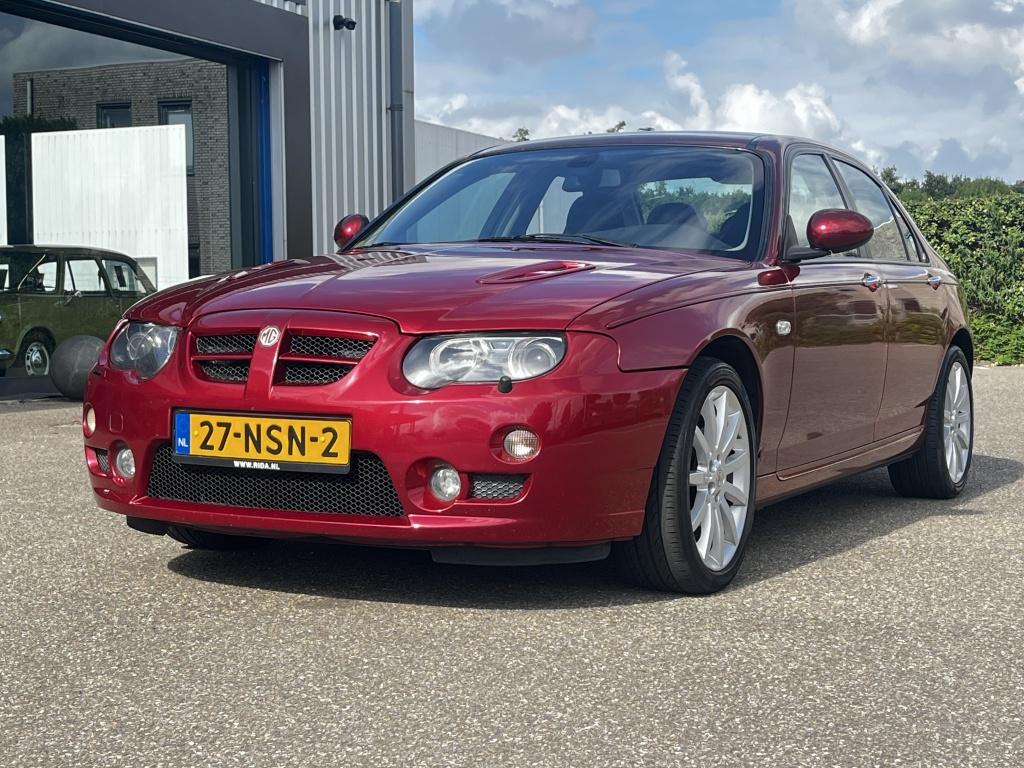 MG ZT 4.6 v8 260 | tremec 6 speed | flowed engine 300 hp |