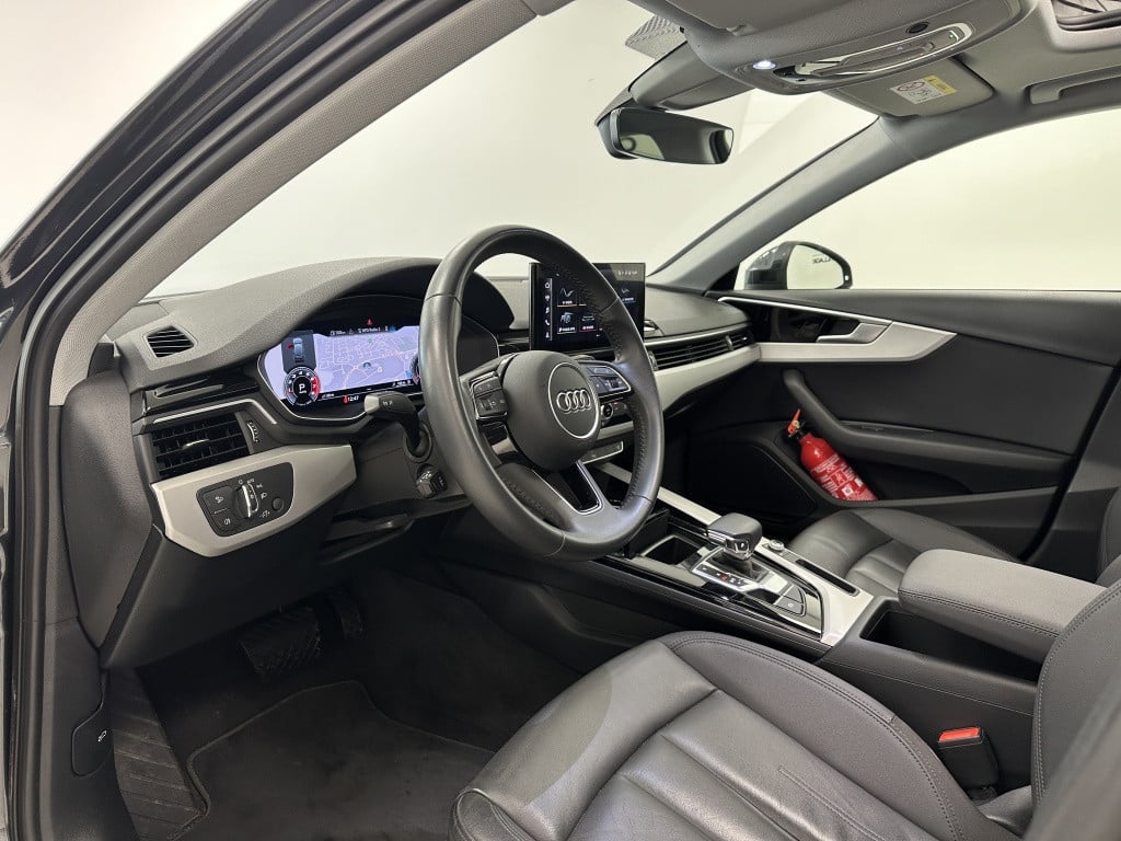 Audi A4 avant 35 tfsi launch edition sport | panoramadak | leer | 19'' |