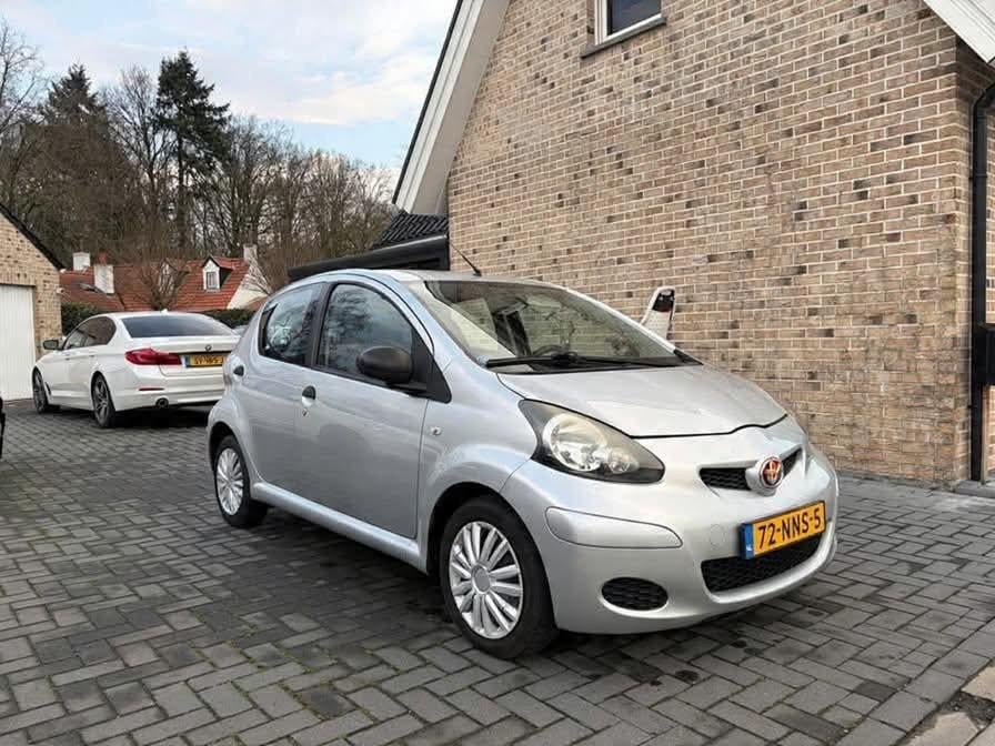 Toyota Aygo 1.0-12v Airco 5DRS 2010 140Dkm