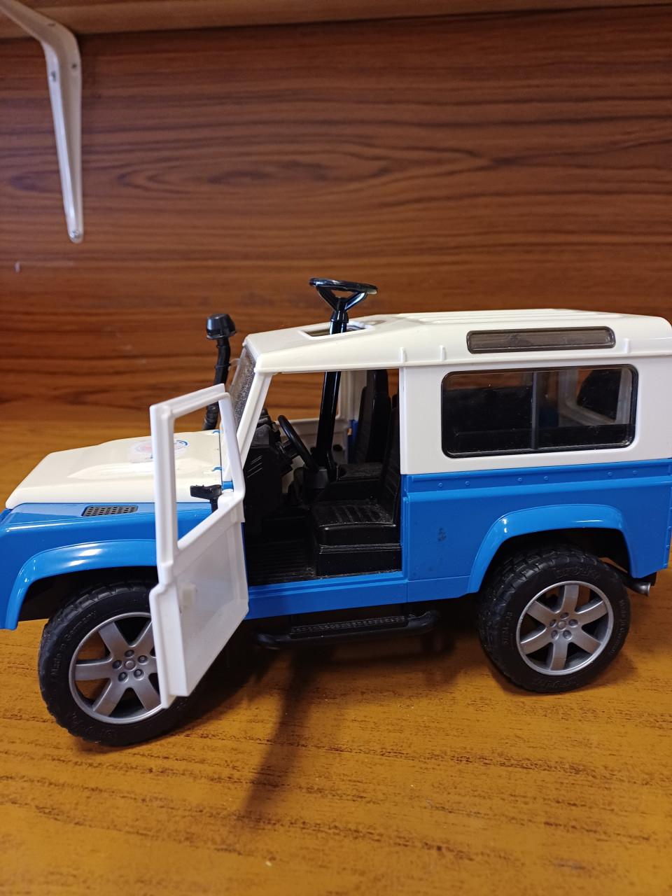 .BRUDER politieauto plus poppetje.