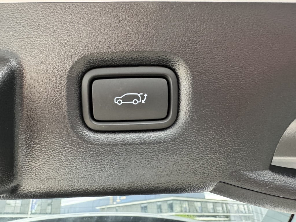 Hyundai Ioniq 5 lounge awd 77.4 kwh | digitale buiten spiegels | lage km-st