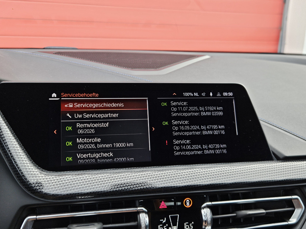 BMW 1 Serie m135i xdrive m-sport pro | irish green | h/k