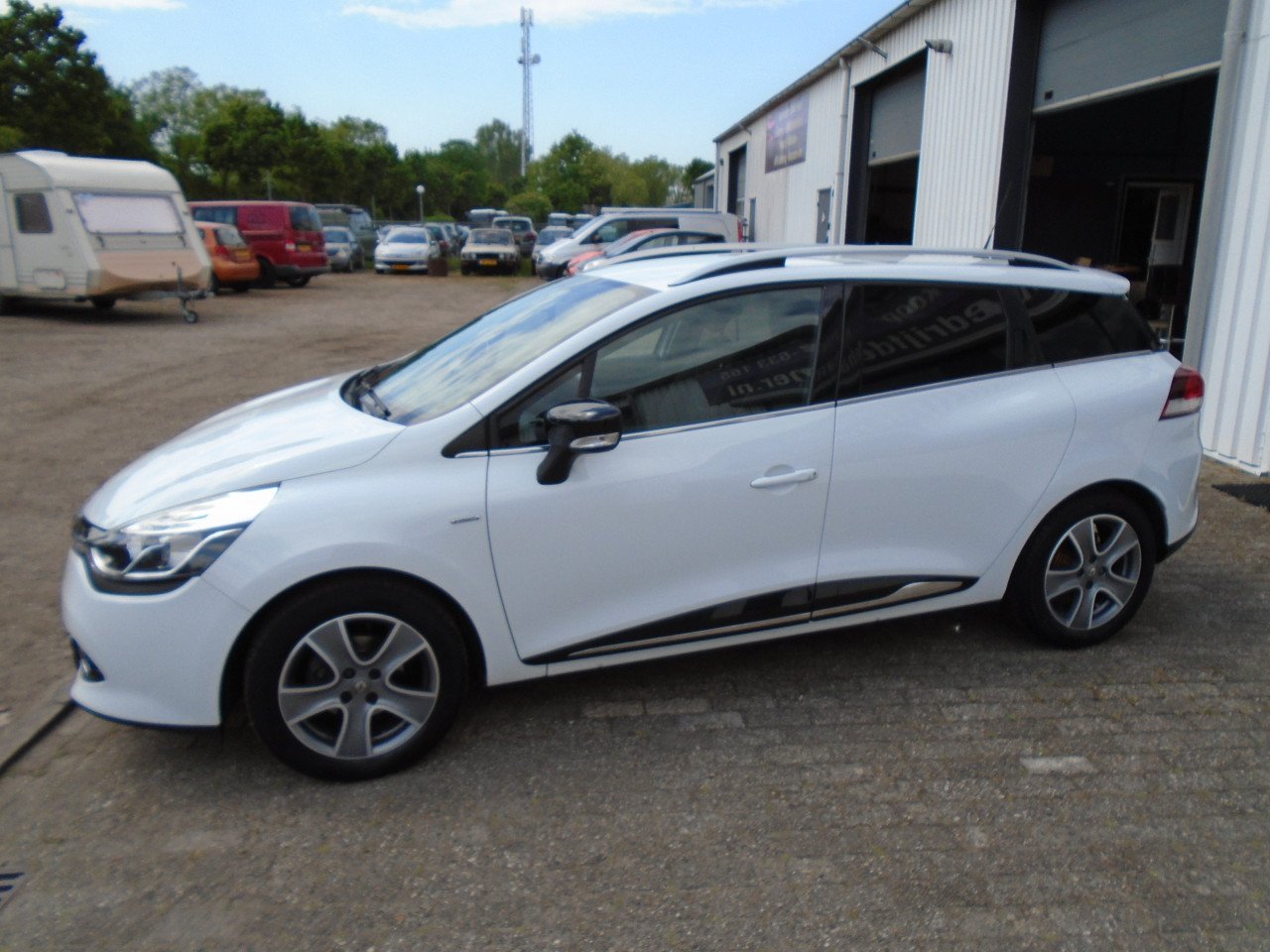 Renault Clio Estate 0.9 Tce Limited