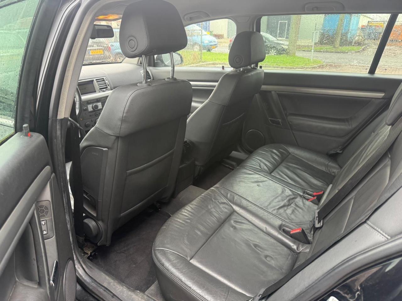 Opel Vectra Wagon 1.8-16V Temptation jaar apk