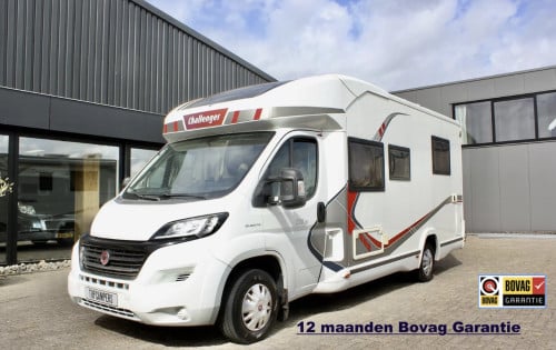 Challenger Genesis 288EB(Queensbed + Hefbed)